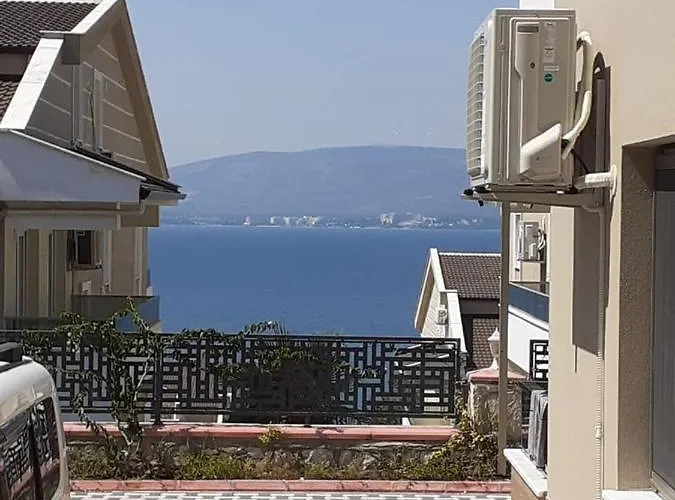 Nyaraló Egeyildizi *